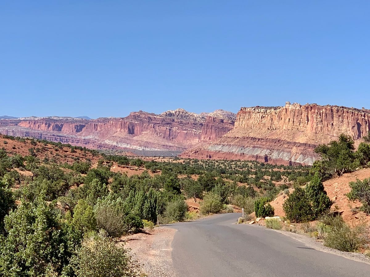 A view of the waterpocket fold from the Capitol Reef National Park Scenic Drive