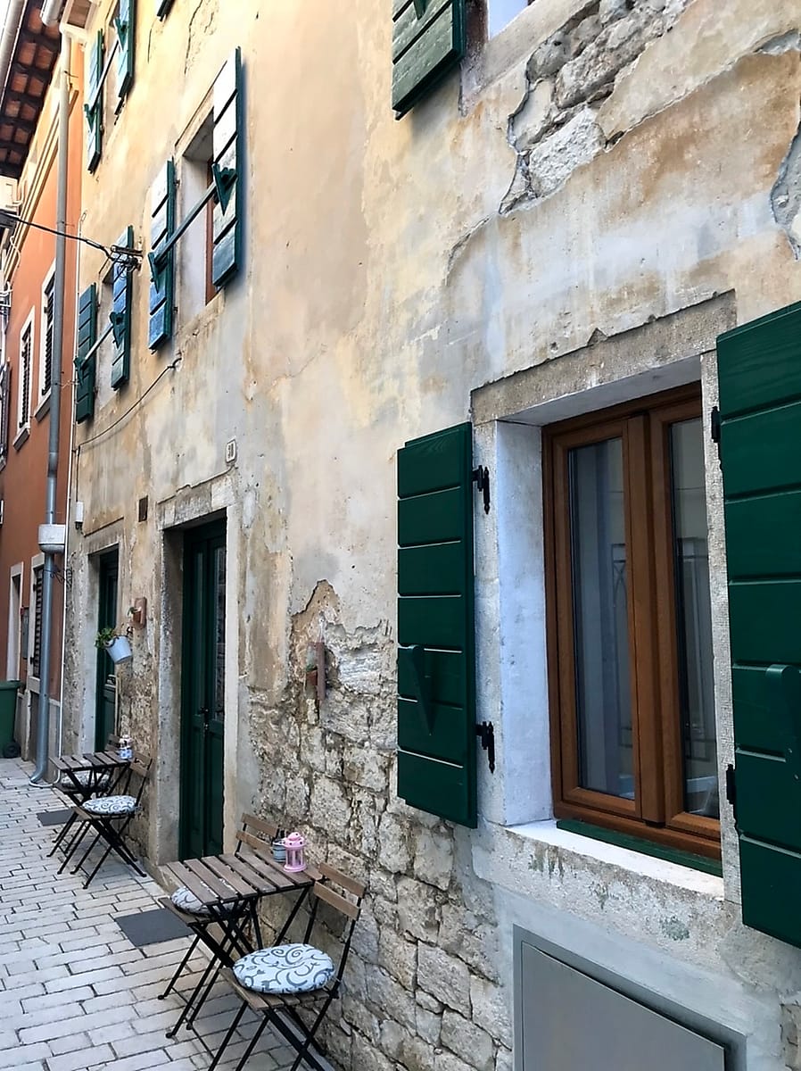Entrance  to La Fondiaria apartments in Rovinj Croatia