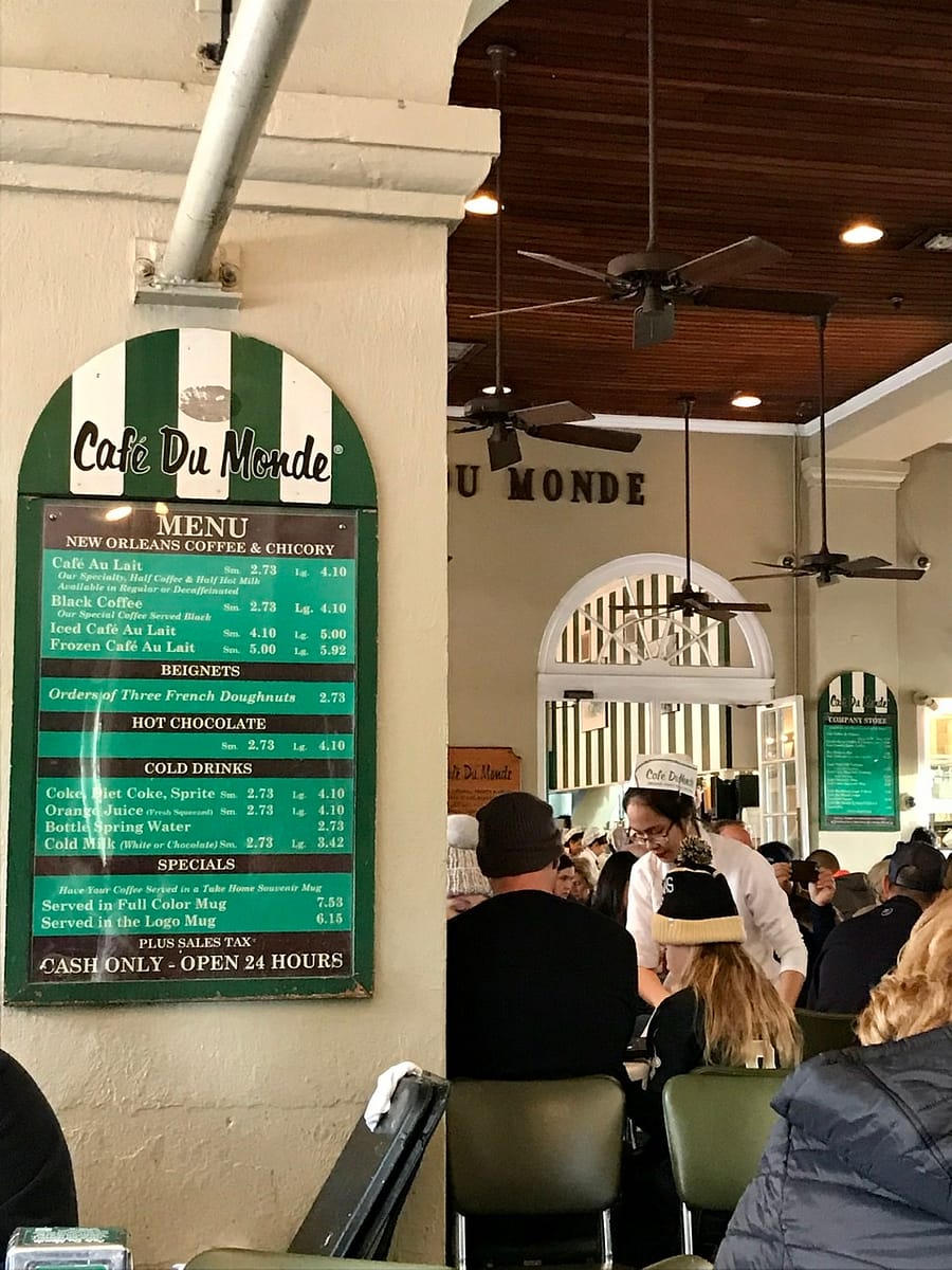 Cafe Du Monde was open for Thanksgiving in New Orleans