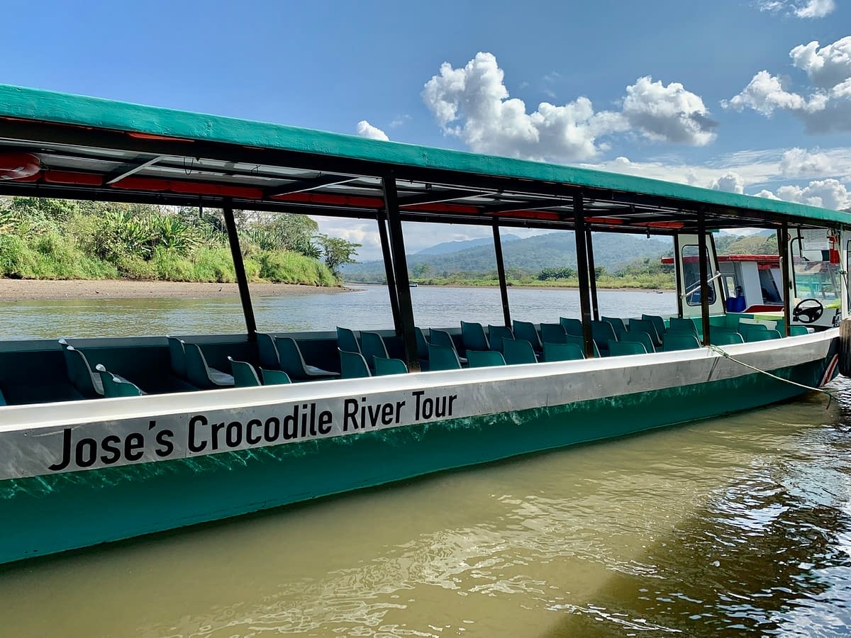 The river boat for Jose's Crocodile River Tour