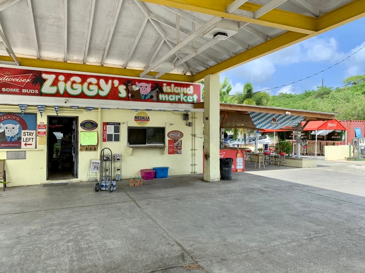 Eating Caribbean food at Ziggy's Island Market is one of my top things to do in St Croix USVI