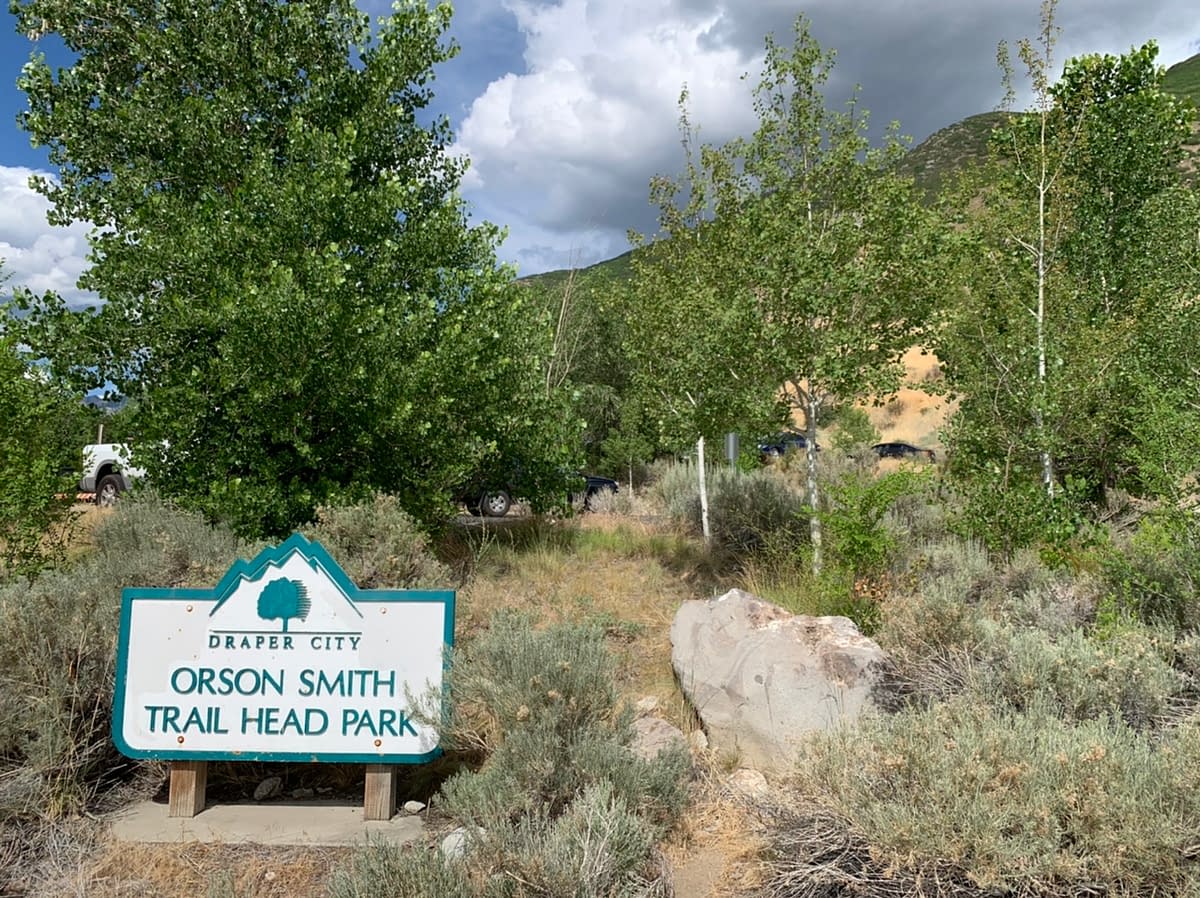 The entrance to the Orson Smith Trail Head Park in Draper Utah